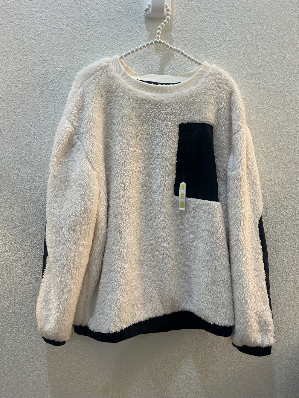NWT UGG Niko Sherpa Crewneck Size XL - Picture 2 of 16